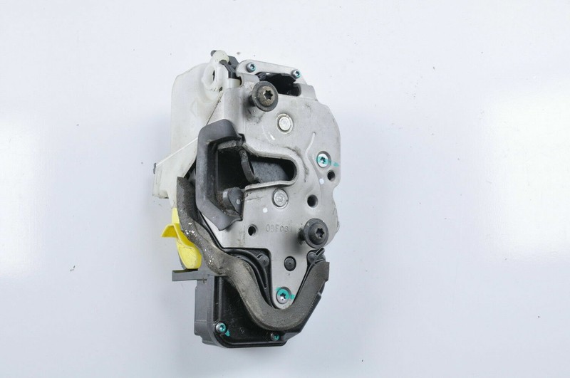 CHEVROLET BUICK GMC Front Left LH Door Lock Latch Actuator OEM 2010 - 2019