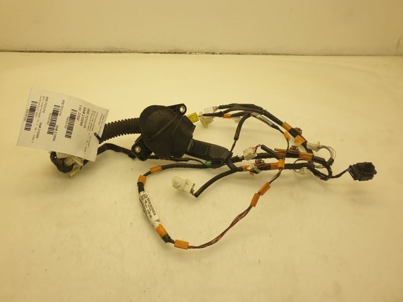 18 19 20 TOYOTA CAMRY LE PASSENGER SIDE FRONT DOOR WIRE HARNESS ASSEMBLY