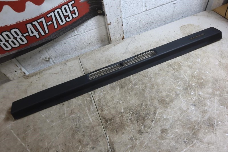 1997-2006 Jeep Wrangler TJ OEM Upper Dash Cover Defrost Vent Bezel Dark Gray
