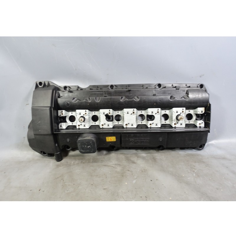 Damaged 1996-1999 BMW E36 M52 S52 6-Cyl Engine Valve Cover Factory E39 Z3 OEM