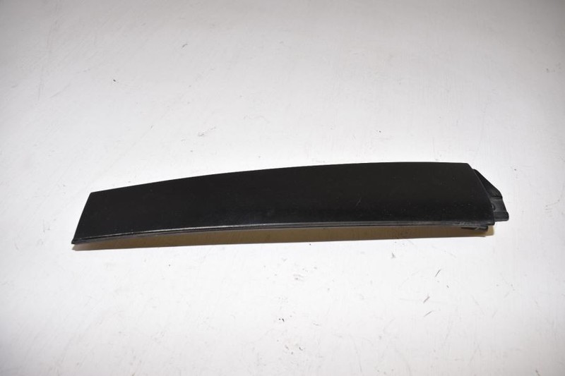 1989-1994 NISSAN 240SX KA24E S13 SILVIA PASSENGER RIGHT EXTERIOR DOOR TRIM
