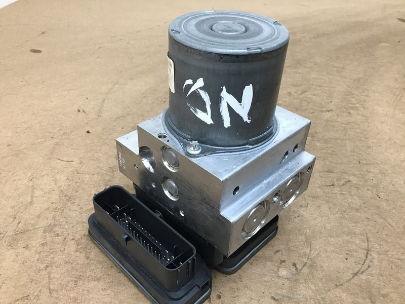 Mercedes E63 S W213 2018 AWD Anti Lock ABS Brake Pump Module 18-20 :O