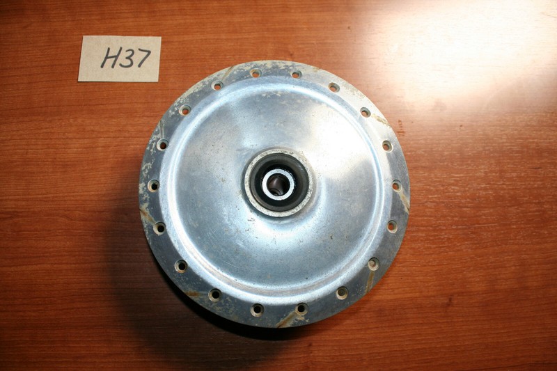 1978 Honda CM 185T 200T Twinstar Front Wheel Hub Drum 44601-402-000 OEM 78 C