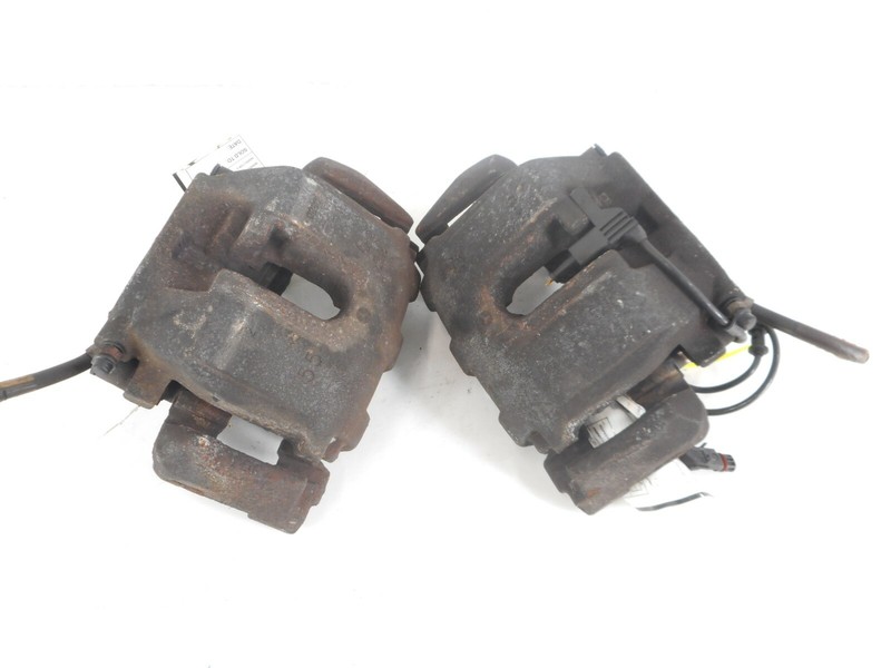07-09 Mercedes-Benz R320 Front Brake Caliper Pair Left Right LH RH OEM