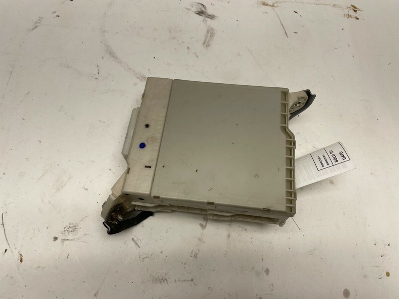 2010 LEXUS ISF JUNCTION BLOCK FUSE BOX OEM 82730-53051