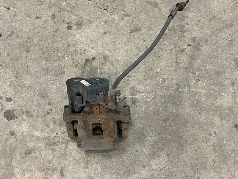 17 18 19 20 Jaguar F-Pace Rear Left Driver Brake Caliper 1559 OEM