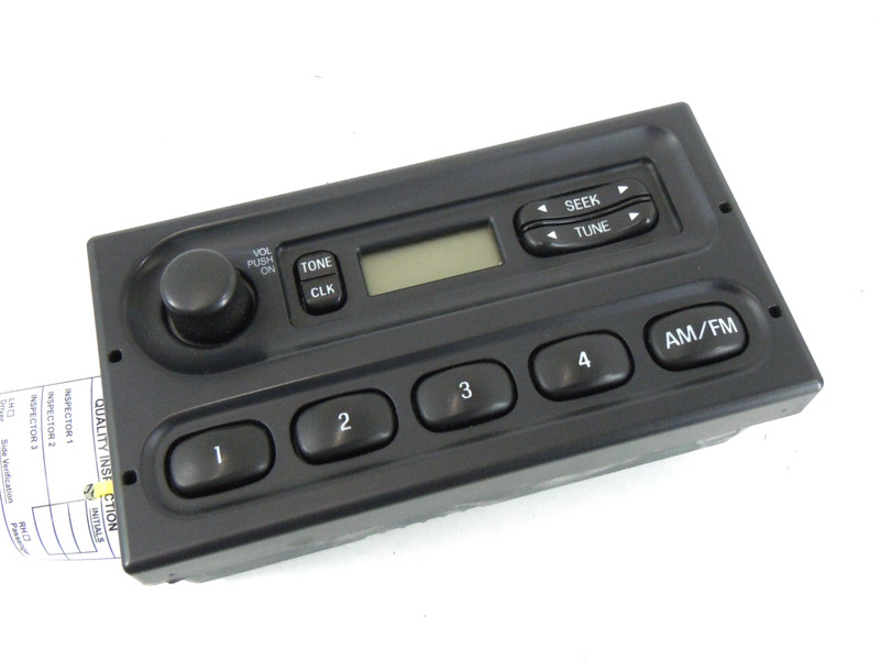 2003 03 Ford F-250 Super Duty AM FM Radio Tuner Receiver Unit OEM 3L5T-18K810-AA