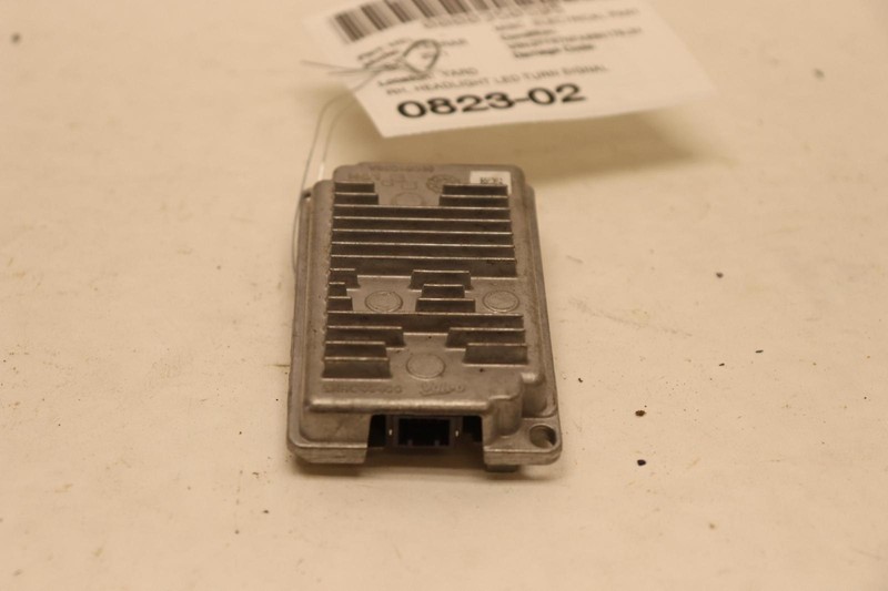 2010-2015 FERRARI 458 ITALIA RIGHT HEADLIGHT LED TURN SIGNAL CONTROL MODULE OEM