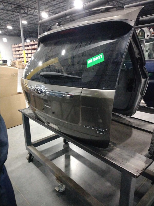 Used Deck Lid fits: 2012 Ford Edge privacy tint glass power lift painted spoiler