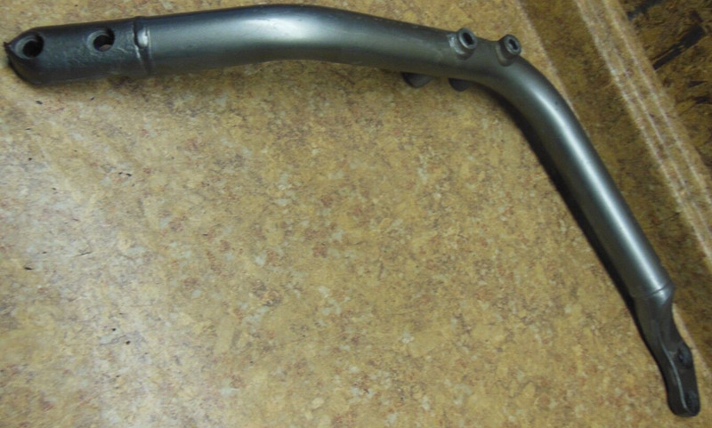 2001 Yamaha FZS1 FZ1 FZ 1 FZS1000 1000 Lower Sub Frame Support Rail Engine Guard