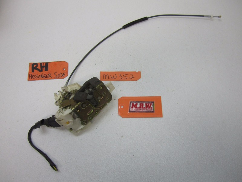 99-02 COUGAR RIGHT PASSENGER SIDE DOOR LATCH LOCK ACTUATOR MOTOR R RH SIDE CAR