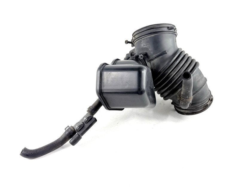 2011-2013 Kia Sorento 3.5L V6 Air Intake Hose Cleaner Duct Tube OEM 28140-1U100