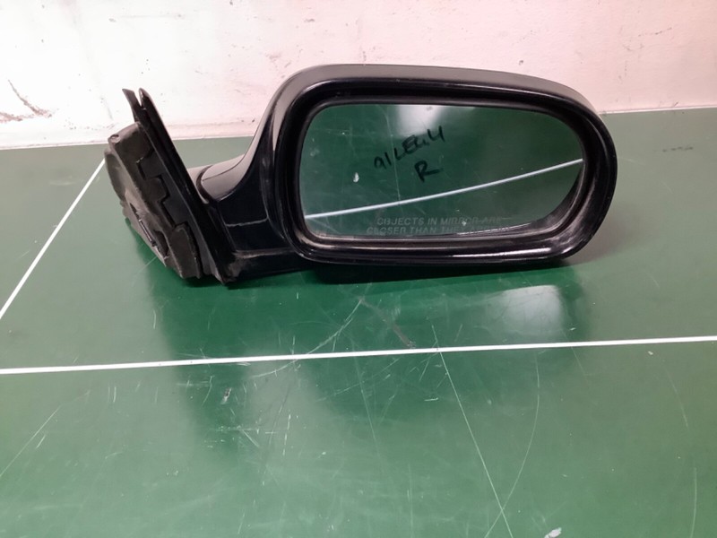91-95 Legend 4 door Right side door mirror Power Black Used OEM