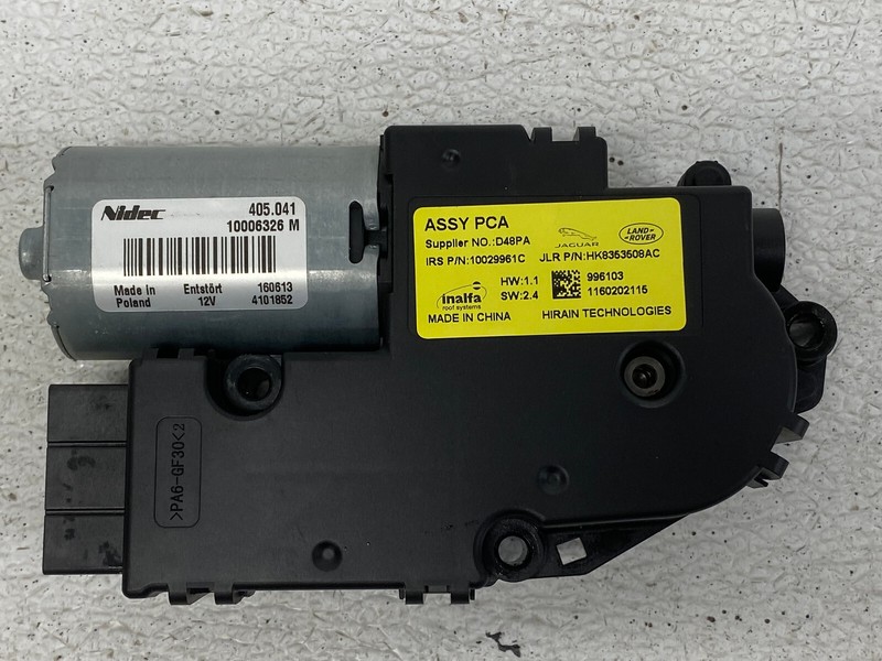 2017-2020 JAGUAR F-PACE LEFT DRIVER SIDE SUNROOF MOON ROOF MOTOR OEM LOT668