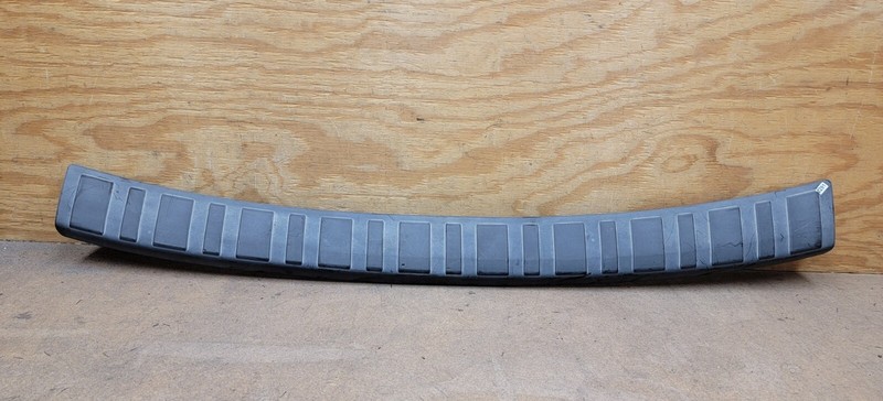 2014 2015 2016 2017 2018 Subaru Forester Rear Bumper Protector Step Pad OEM *