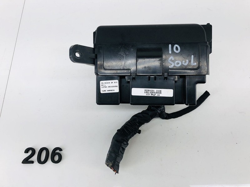 10-11 KIA SOUL 2.0L L4 GAS ENGINE MOTOR COMPARTMENT FUSE & RELAY BOX OEM