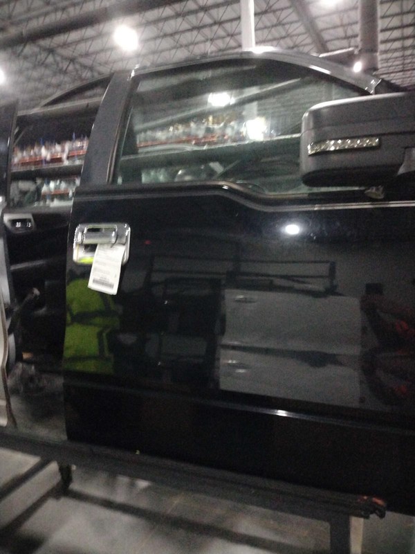 2007 Ford F150 Pickup Front Right Door Black OEM 133126 Used 150K Miles