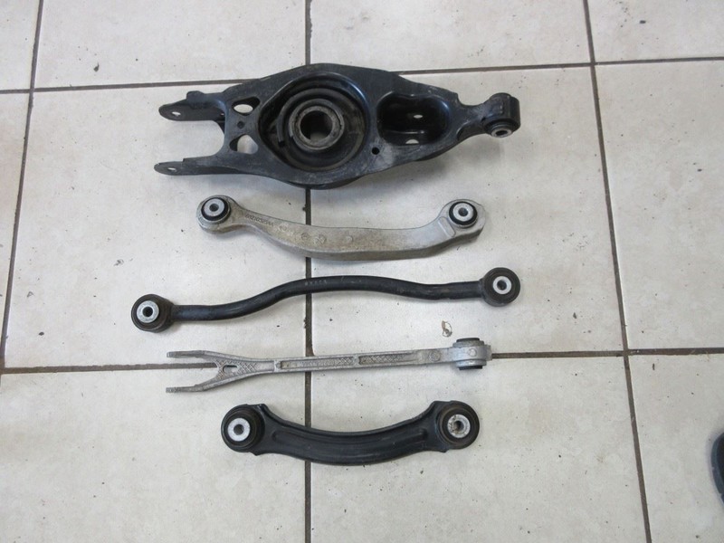 2015-2022 Dodge Challenger R/T OEM RWD Rear Left Driver Control Arm Set