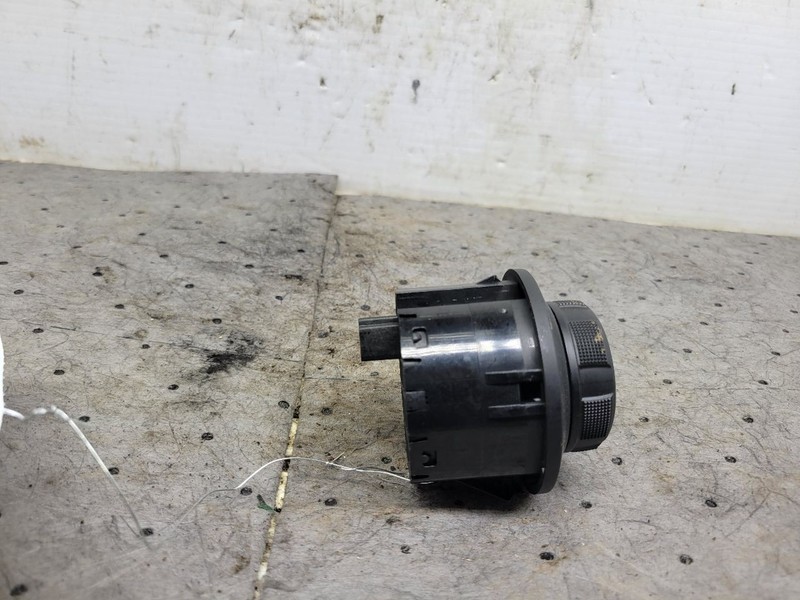 TITAN 2024 Headlight Switch With Fog Lights 1792959
