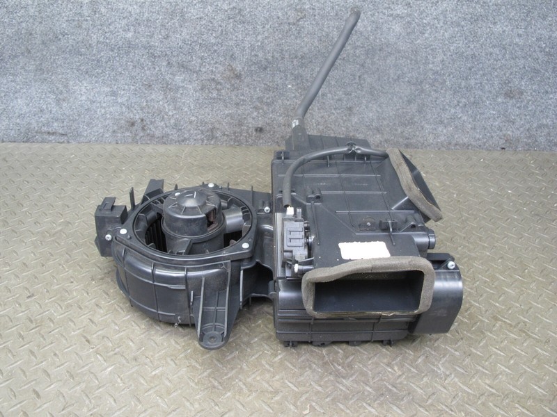 2014-2020 INFINITI QX60 FRONT HVAC A/C EVAPORATOR HEATER CORE CLIMATE BOX