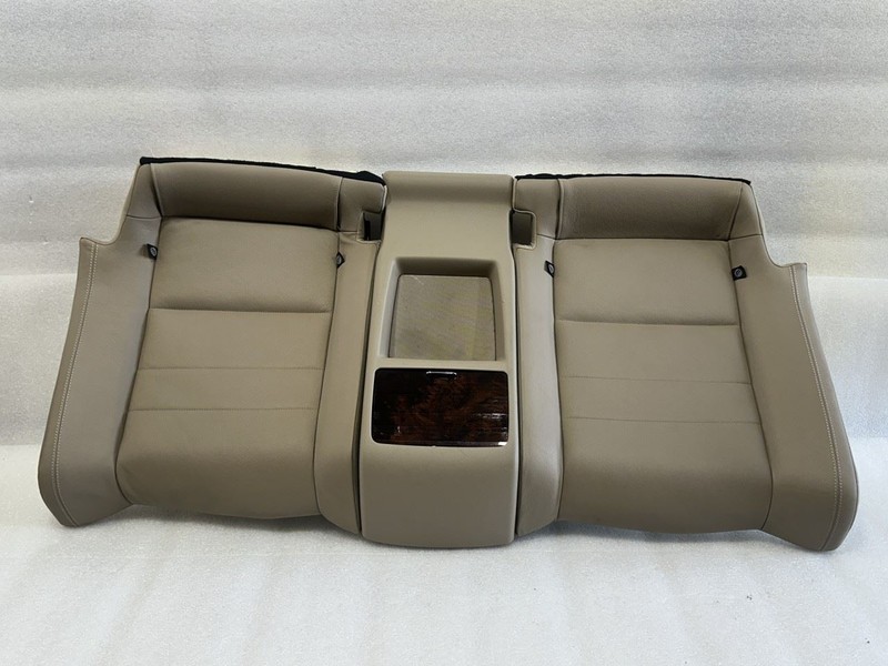 2010 2011 2012 2013 MERCEDES E350 E550 C207 REAR SEAT BOTTOM BENCH ALMOND 205A
