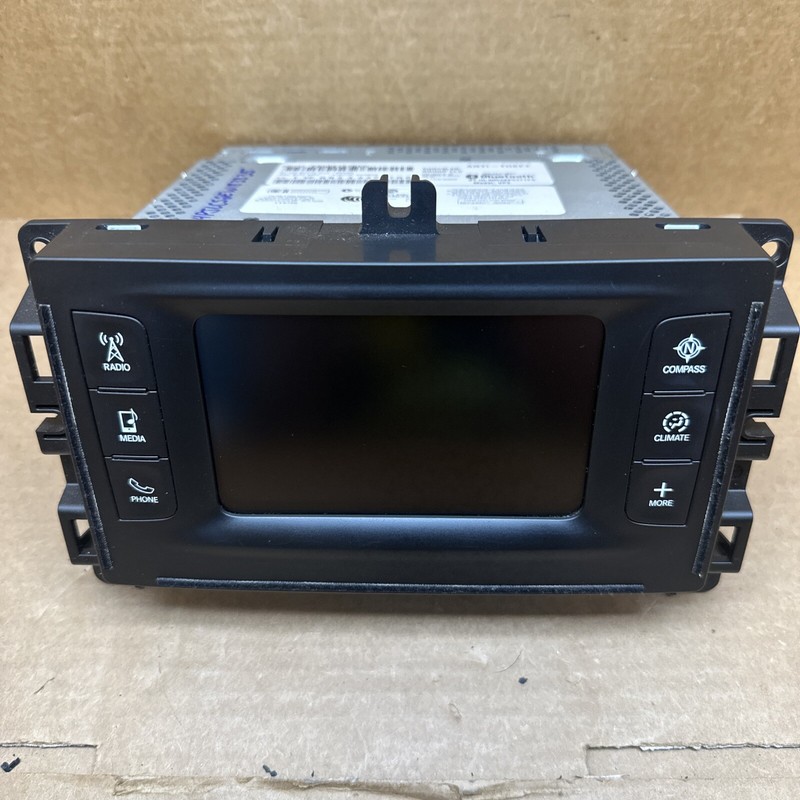 2013-2015 JeepCherokee Touchscreen Radio Bluetooth Compass VP2 P05091376AE