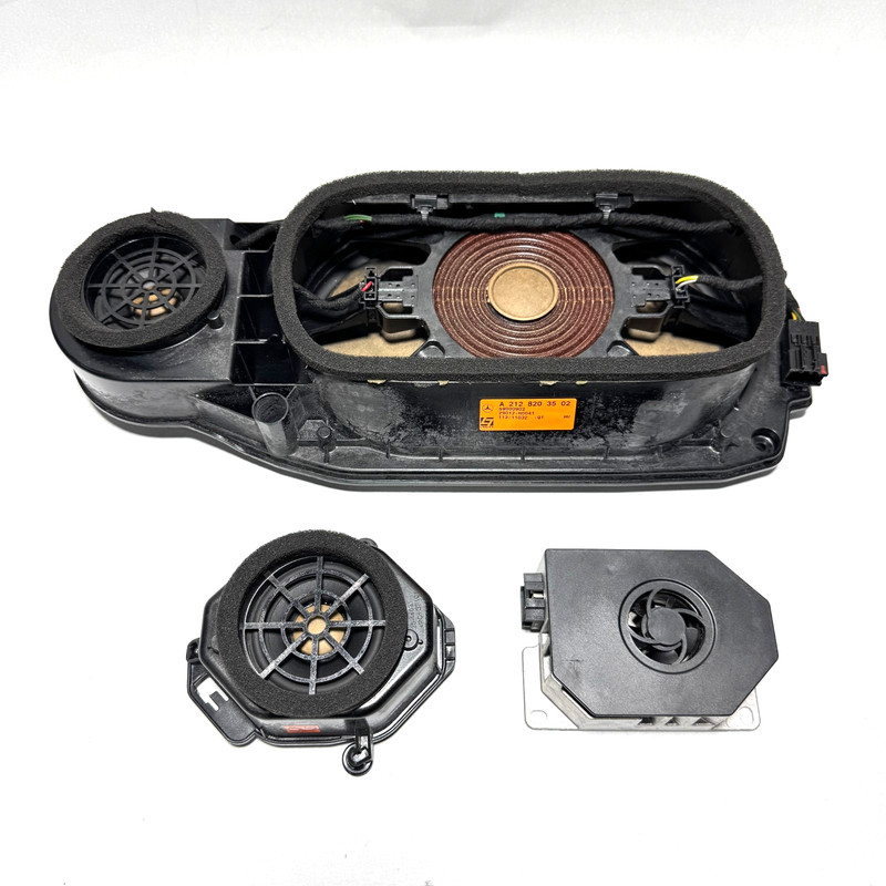 📌 13-18 MERCEDES E350 W212 REAR SHELF RIGHT AUDIO SUBWOOFER W/ AMPLIFIER OEM