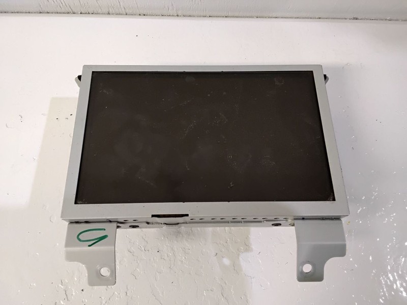 2015-2018 Ford Edge Front Center Dash Mounted 8.0" Display Touch Screen