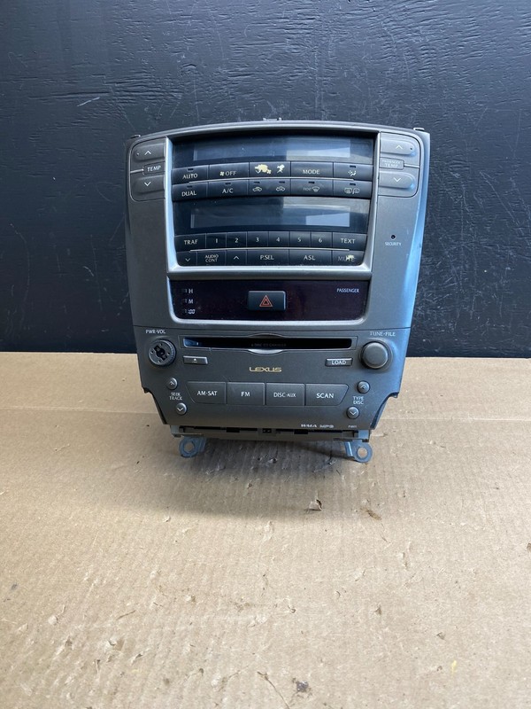 2006 to 2009 Lexus IS250 Screen Radio AM-FM CD Tuner Head Unit OEM AC6290 DG