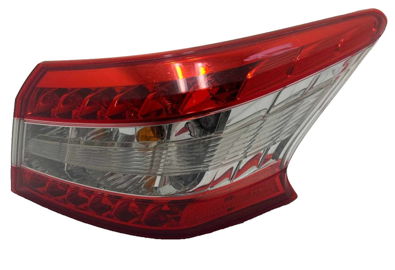 Nissan Sentra RH Passenger Quarter Panel Tail Light 2013-2015 OEM 265503SG0A