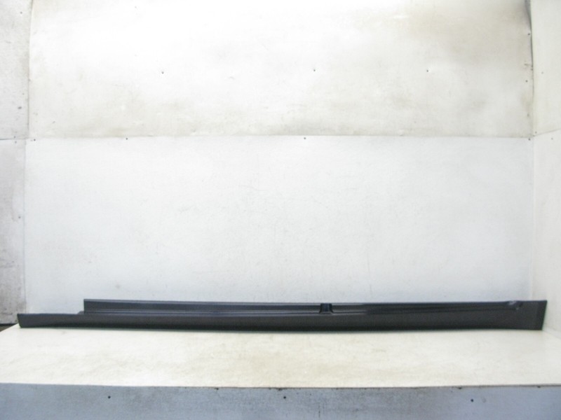09-15 BMW F02 750Li 740Li ROCKER PANEL COVER MOLDING DRIVER LEFT OEM 100923C