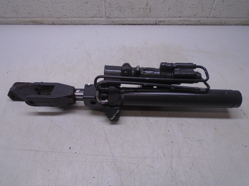 L3911760 983914 OMC CobraPower Steering actuator