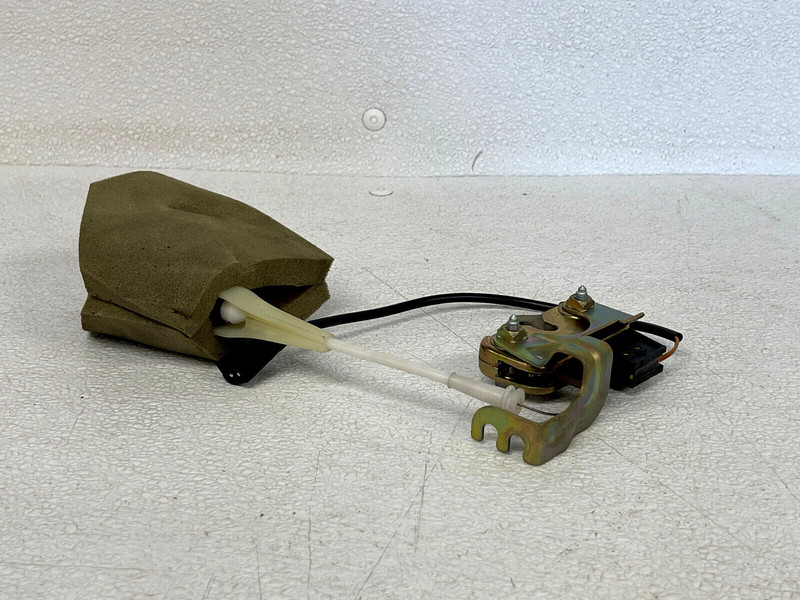 ⭐1997-2005 PORSCHE BOXSTER 986 REAR TRUNK LID LOCK LATCH W/ACTUATOR OEM LOT2544