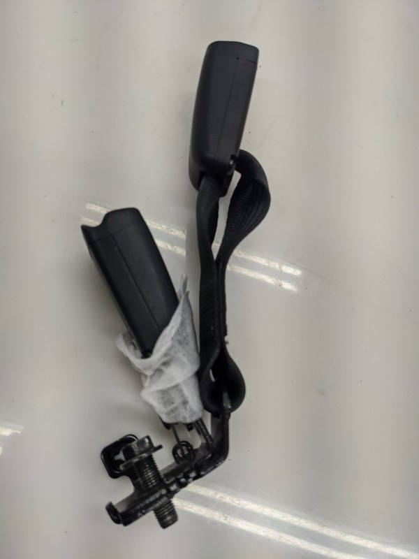 Left Center 2nd Row Rear Seat Belt Buckle 898A0-L3000 WK 2021 Kia K5 2022
