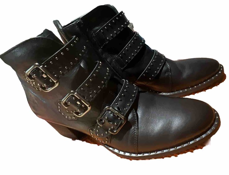 Paul Green Soho Studded Leather Moto Ankle Boots Size 4.5