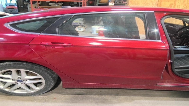 Passenger Right Rear Side Door Fits 13-16 FUSION 3508055