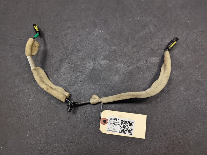 Audio Equip USB Wire Cable 2017 Nissan Pathfinder 28088-9PJ7D 2016 2018 2019