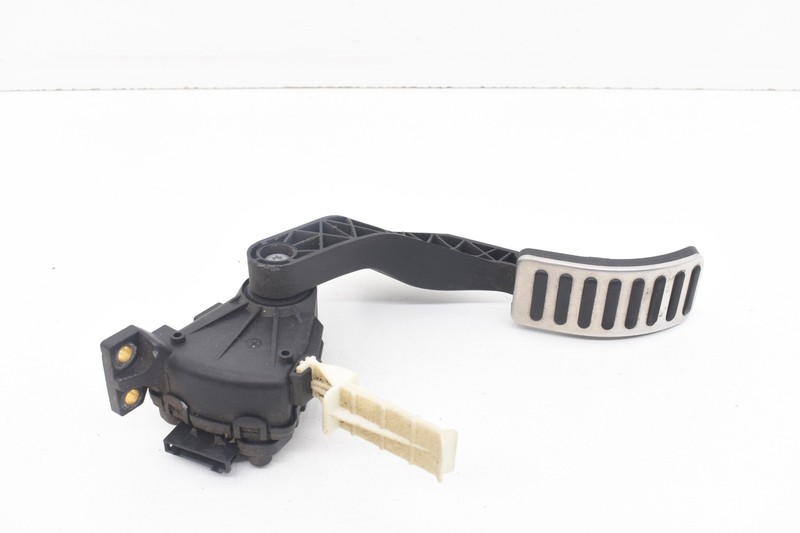 2001 Audi TT Convertible Manual Gas Accelerator Throttle Pedal OEM KW89