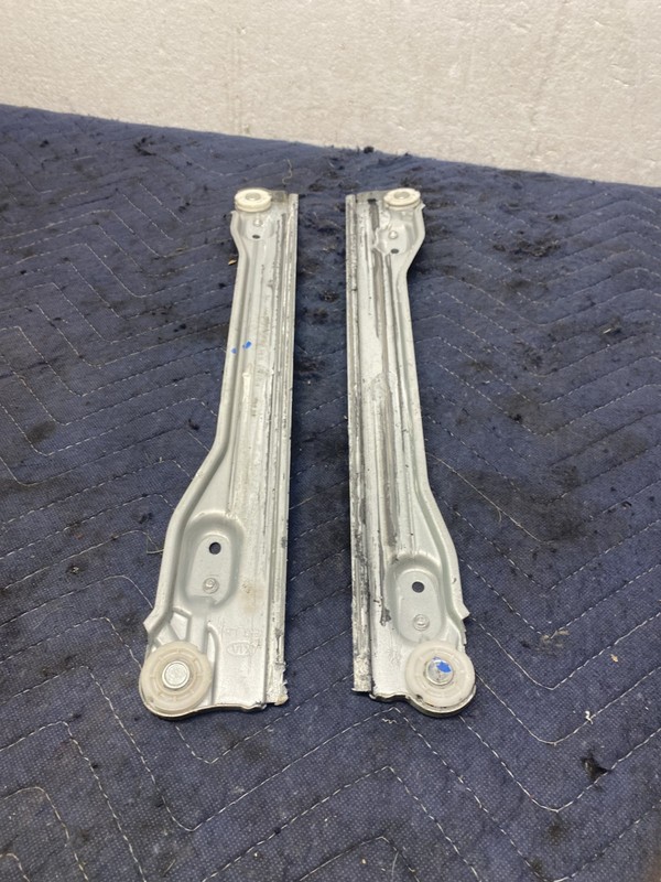 2015 Kia Optima Left Front Regulator Arms OEM