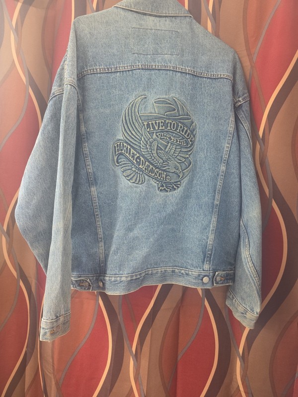 Vintage Harley-Davidson Live to Ride Embossed Denim Jacket LargeDistressed