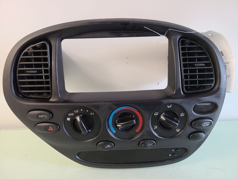 Temperature Control Controller Only Fits 00-06 TUNDRA 589669