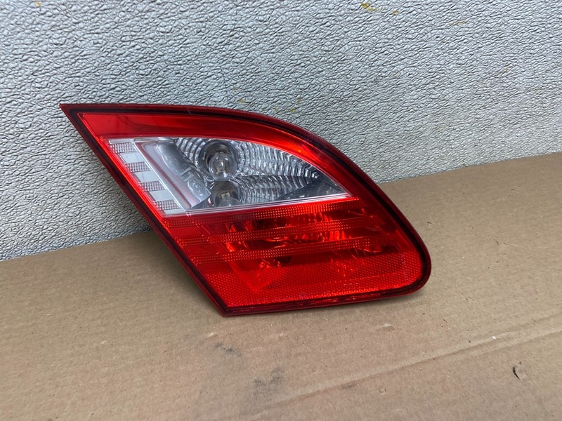 2007-2008 Chrysler Sebring Sedan Inner Left Driver LH Tail Light OEM AB1260 LK