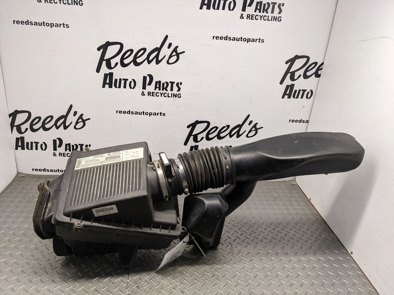 Air Cleaner With High Capacity Opt K47 Fits 99-08 SIERRA 1500 PICKUP 1178867