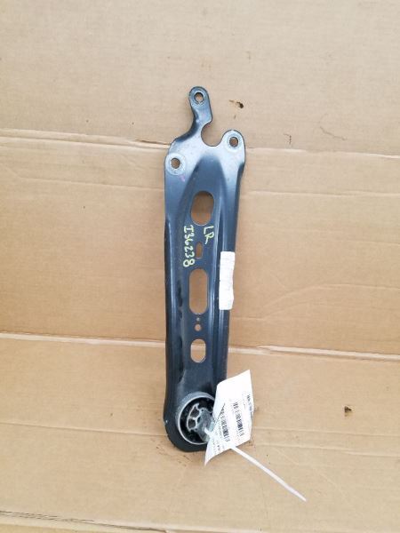 EQUINOX 2022 Lower Control Arm Rear 260004