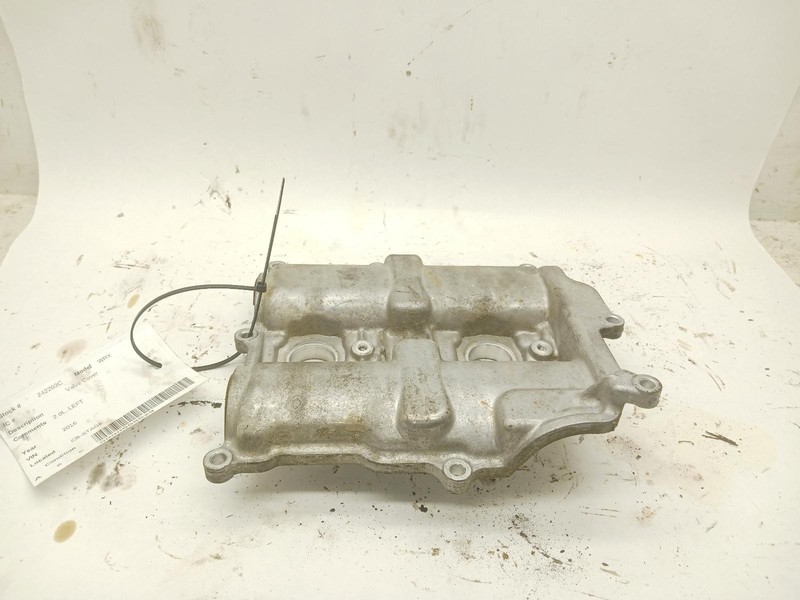 16 SUBARU WRX driver side Valve Cover 2.0L OEM 6 Month Warranty!