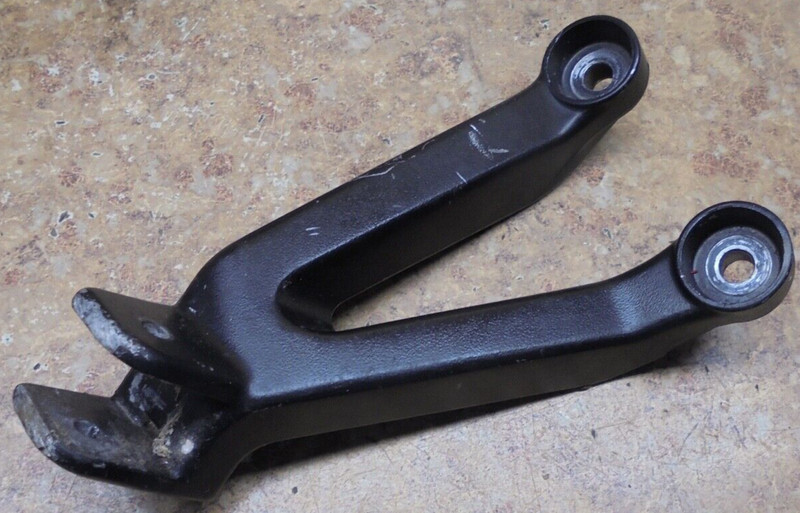 2002 Honda CBR600F4 CBR 600 F4 CBR600 Left Rear Foot Rest Peg Pedal Mount 02 M6