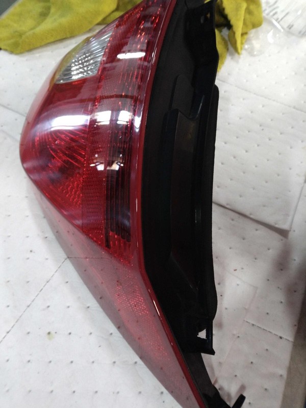 2012 VOLVO S60 XC60 Left Tail Light Assembly Blue OEM Used 86513 195K Miles