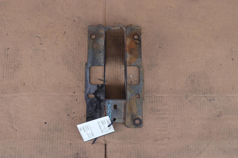 2019-2024 DODGE RAM 3500 FRONT BUMPER BRACKET SUPPORT MOUNT OEM