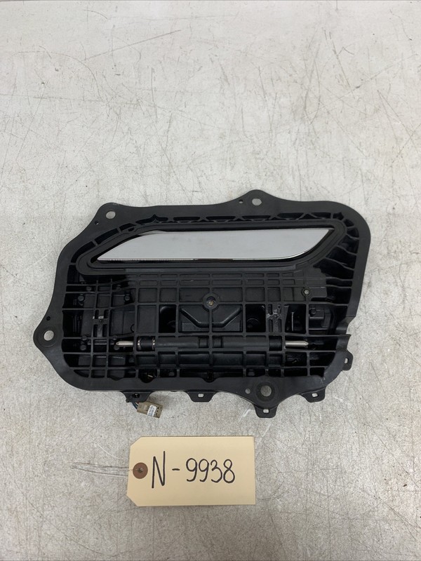 12-16 Tesla Model S left door handle assembly OEM 1007373-00-L 9938 B162