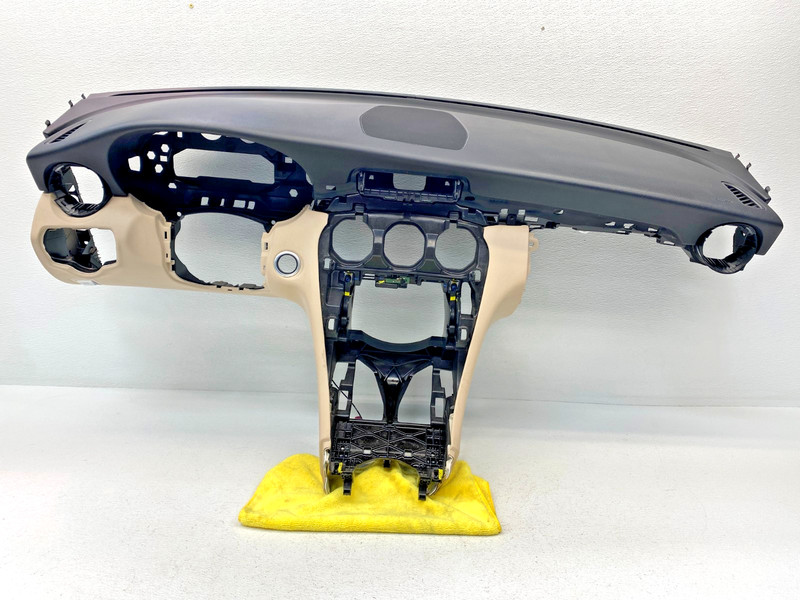 15-18 MERCEDES C300 W205 DASH DASHBOARD ASSEMBLY INSTRUMENT PANEL OEM #A0.67